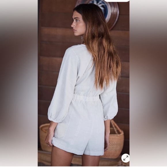 Free People knotty but nice romper NWT - Picture 2 of 7
